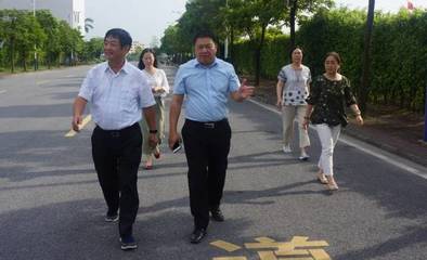 曹振雷主任考察南海西樵衛(wèi)生用品產(chǎn)業(yè)集群地，參觀廣東昱升龍頭企業(yè)